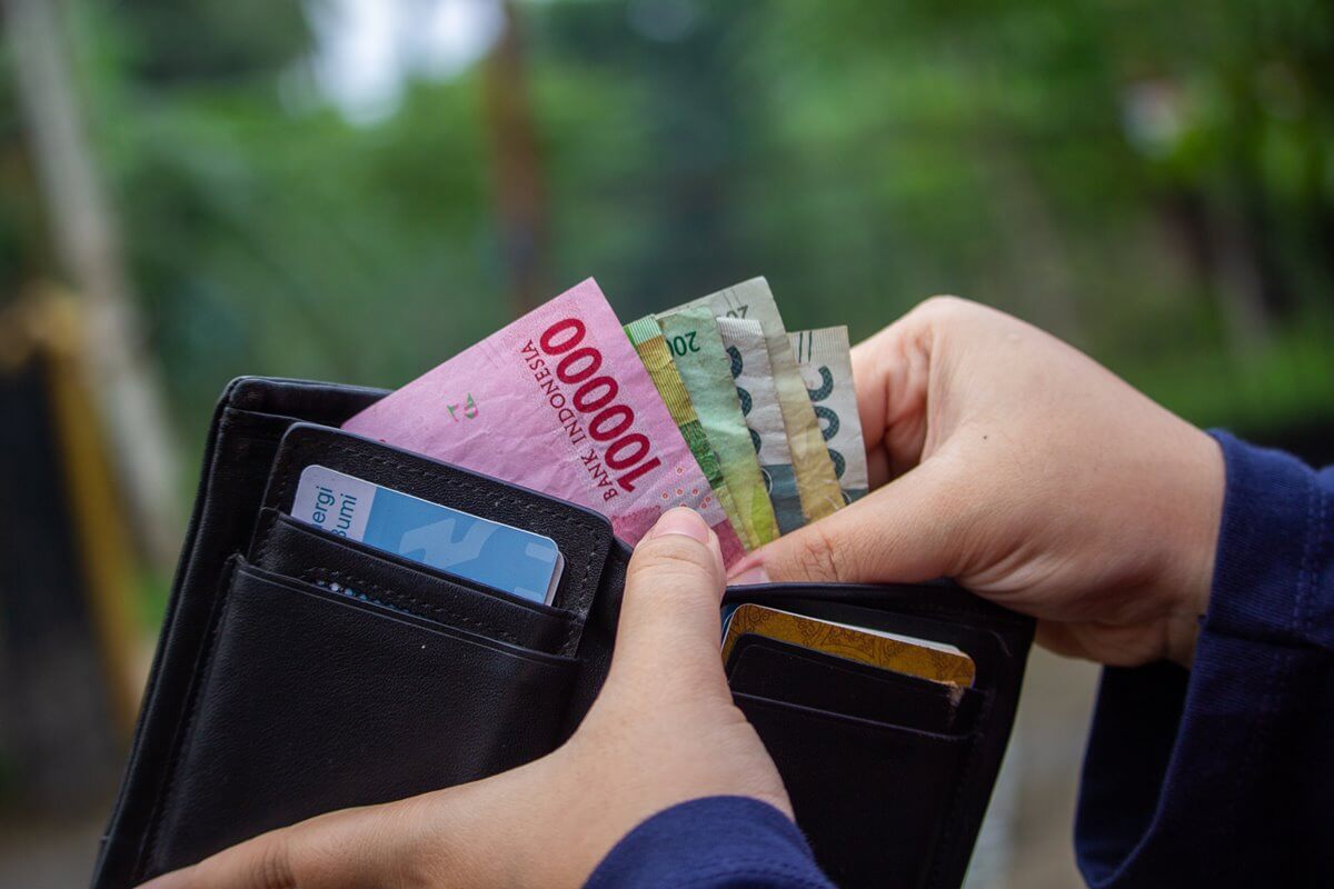 Tips Kontrol Uang Keluar