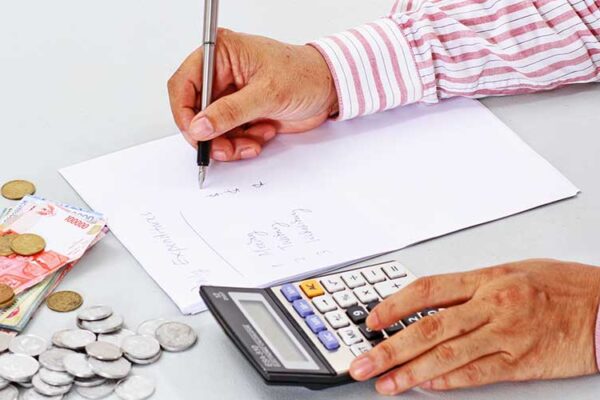 5 Kontrol Keuangan Internal untuk Bisnis Kecil Kontrol Keuangan Bisnis Kecil