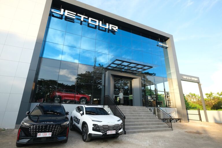 Strategi Pasar Otomotif Jetour