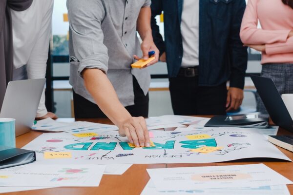 Perbedaan Strategi Rencana Bisnis